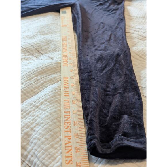 Athleta Elation Black Velvet Tights Soft Stretchy Yoga Leggings Whimsigoth Sz S - Picture 11 of 11